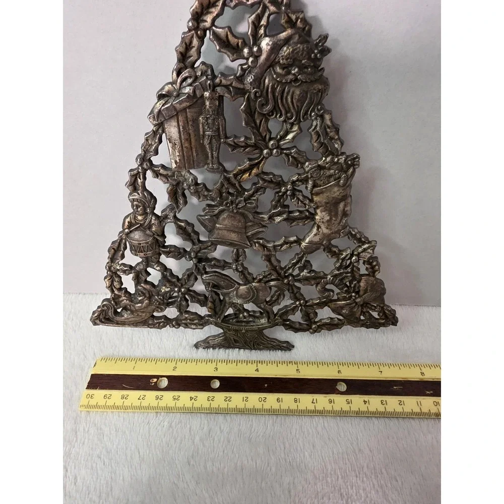 Macy's All The Trimmings Christmas Tree Trivet‎